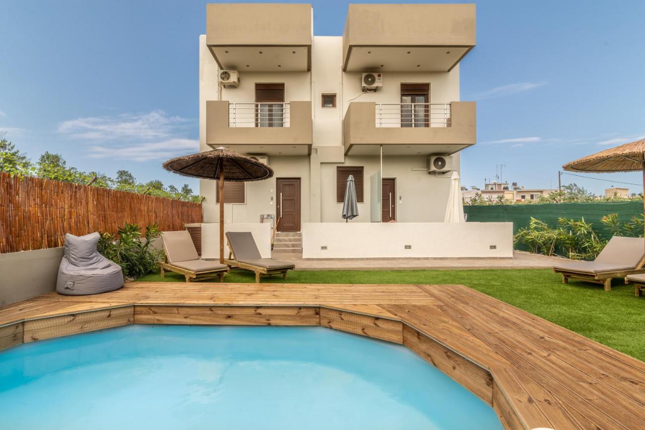 Cozy House With Pool Near Beach Gazi ภายนอก รูปภาพ